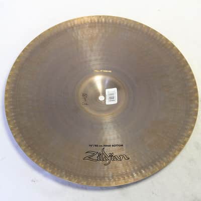 ZILDJIAN AVEDIS 16-inch 1216/1600g Zildjian Avedis Hi-Hat Cymbal (06/15) image 4