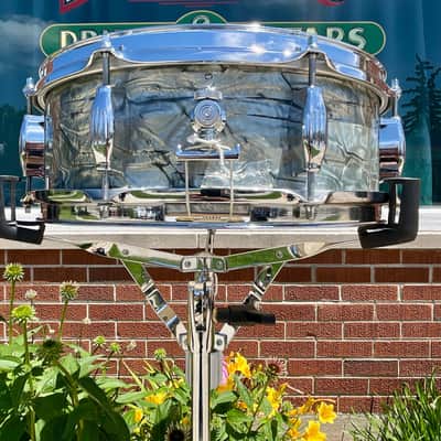 1960s Camco Oaklawn 5x14 Tuxedo Snare Drum Sky Blue Pearl 4 Ply image 8