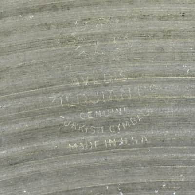 22” VINTAGE Zildjian AVEDIS Ride 3277g image 6
