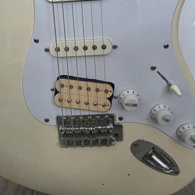 Kurt cobain k strat Fernandes le 90s - Arctic White image 7