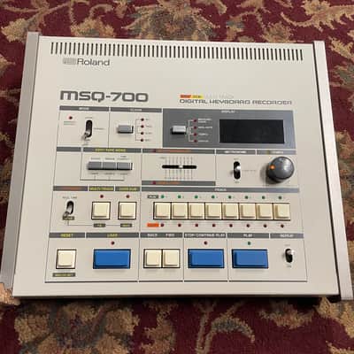 Vintage Roland MSQ-700 Digital Keyboard Recorder - MIDI/DCB/DIN Sync Sequencer