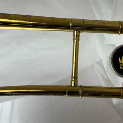 King 606 Student Model Tenor Trombone - Clear-Lacquered Brass image 8