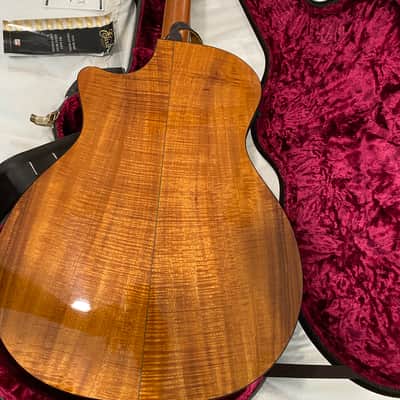 Taylor K-14-CE 2002 - Gloss image 4