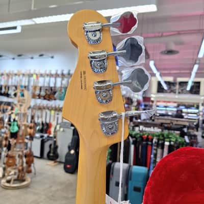 Fender American Ultra Precision Bass with Rosewood Fretboard 2019 - Present - Ultraburst image 10