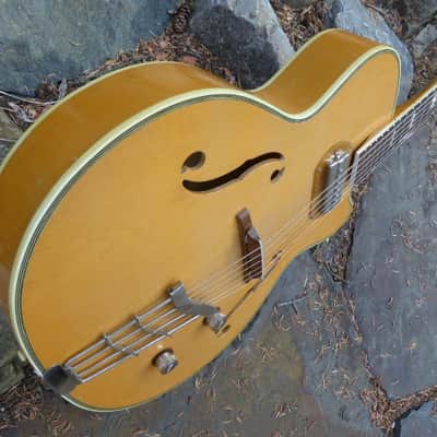 Harmony H65 Archtop 1959 Natural w/Case image 6