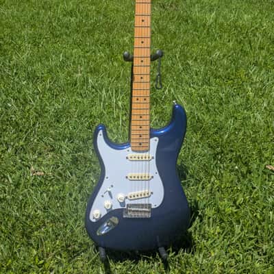Fender Stratocaster 2016 - Lake Placid Blue image 13