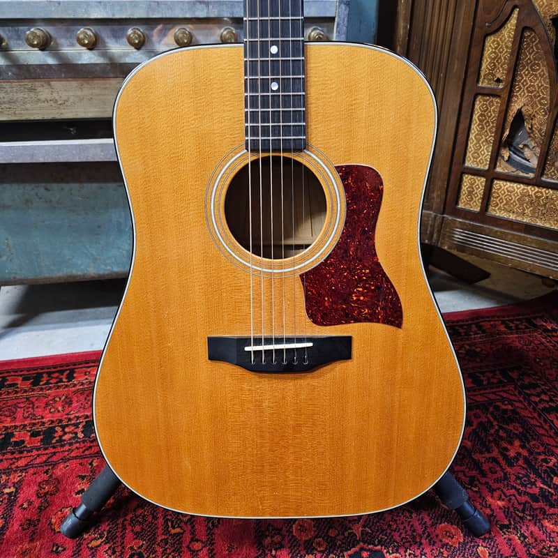 1995 Taylor 420  Natural image 1