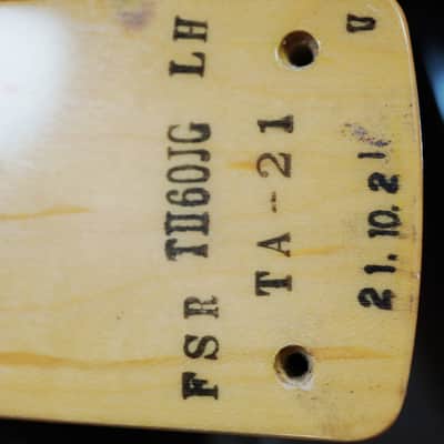 Fender MIJ FSR Traditional '60s Jaguar Left-Handed - 3-Color Sunburst (Rare 75th Anniversary Edition) image 18