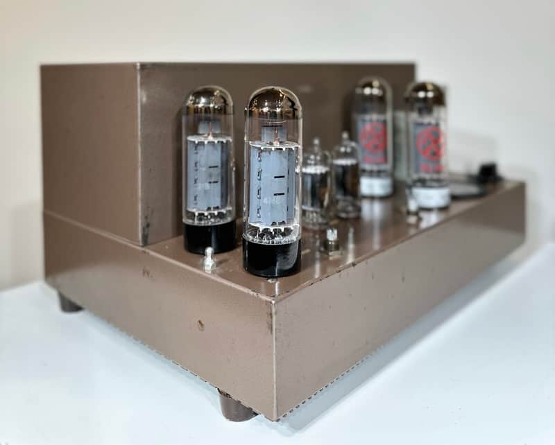 Marantz Model 8 Stereo Tube Power Amplifier image 1
