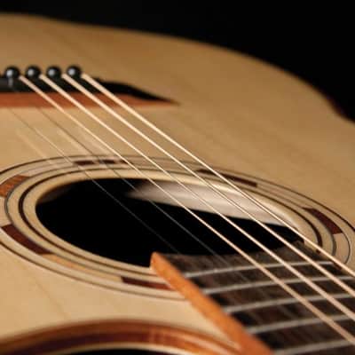 Washburn G25SCE Comfort Deluxe 25 Series Grand Auditorium Cutaway Acoustic Electic Guitar. Natural Item ID: WCG25SCE-O-U image 3