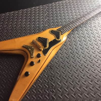 Collector Grade Vintage 1980 Gibson Flying V V2 Near Mint image 4