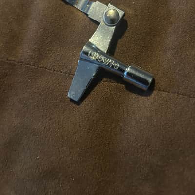 Vtg Ludwig 60s/70s drum key with attached screwdriver image 1