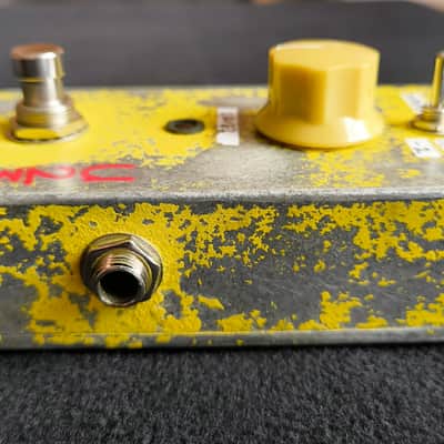Parasit Studio U-235 Analog PLL Suboctave Generator – Boutique DIY – Industrial Relic Finish image 6