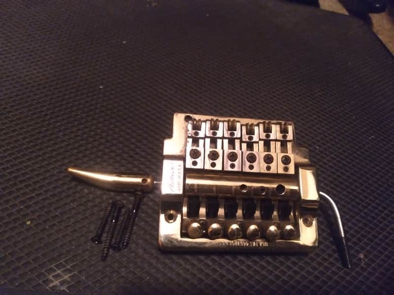 Kahler Flyer Kahler USA Tremolo 80s Flyer with Original Arm 1987 Gold image 1