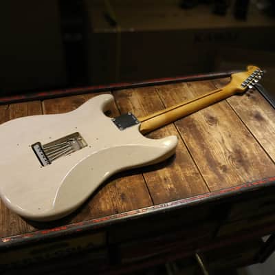 Fender Stratocaster Custom shop 1956 Reissue Journey man Relic 2017 - White Blonde image 12