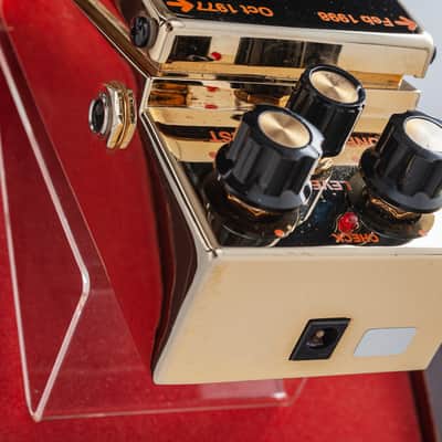 BOSS Distortion DS-1  GOLD 1998 + Showroom DISPLAY! Extremely RARE image 8
