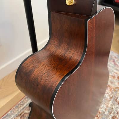 Martin 000C12-16E Nylon Cutaway Acoustic-Electric Guitar Natural image 15