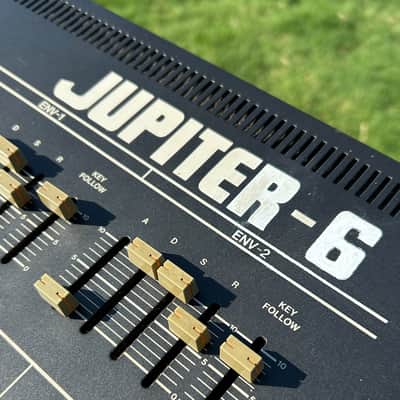 Roland Jupiter 6 61-Key Analog Polyphonic Synthesizer image 6