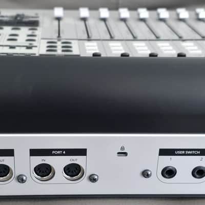 Mackie MCU Pro Universal DAW Control Surface image 4