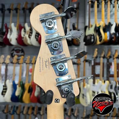 Squier   Vintage Modified Jazz Fretless Sunburst image 6
