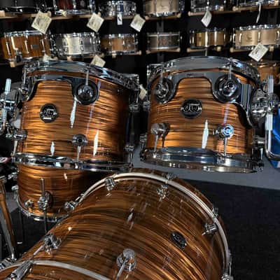~RARE~ DW Performance Series 4-Piece 10/12/16/22 Drum Kit Set in Bronze Oyster FinishPly image 3