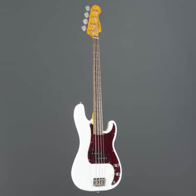 Squier Classic Vibe '60s Precision Bass (Olympic White) - 4-String Electric Bass image 9