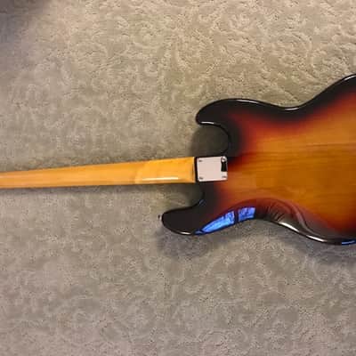 Lefty Fender Vintage Jazz JB62  3 Tone Sunburst image 6