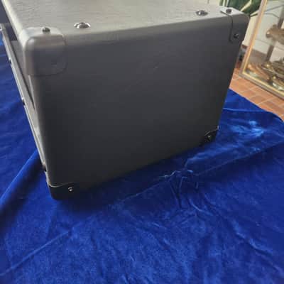Mint Used Bugera V22HD INFINIUM 22W 2-Channel Tube Amp Head - 2-Tone Black and Cream w/ Original Box image 6