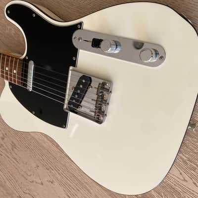 2017 Fender Japan Traditional '60s Telecaster Custom Arctic White MIJ image 14