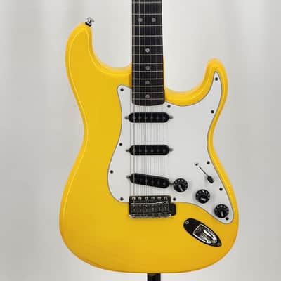 Fender Stratocaster inter 1981 - Monaco Yellow image 1