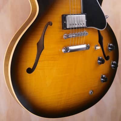 Gibson ES-335 Figured Semi-Hollow Electric Guitar, 1990 Model image 2