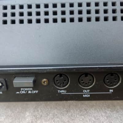 Yamaha MD8 Multitrack Minidisc Recorder & mixer image 9