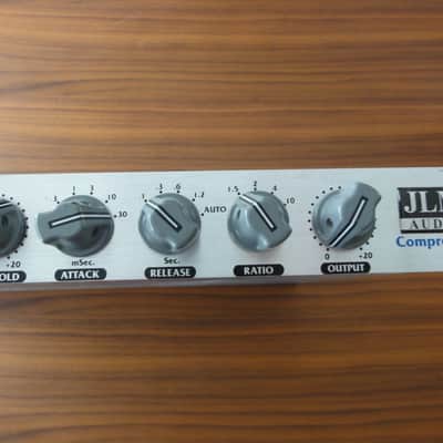 Chameleon Labs 7720 Stereo VCA compressor with JLM Audio mod image 4