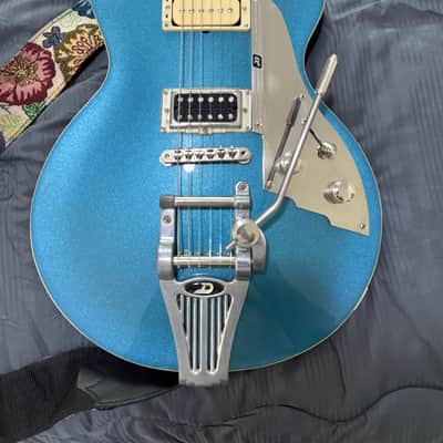 Duesenberg Starplayer TV semi hollow 2014 - Catalina Blue image 8