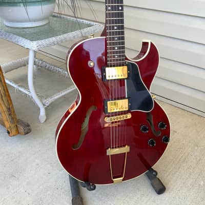 Gibson ES-135 - 2002 - Wine Red w/ Original Case. image 17
