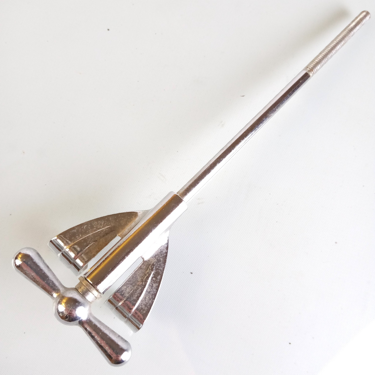 Ludwig Bass Drum Bow-Tie Tension 7"Long T-Rod+Claw Chrome Vintage50-60s Keystone — main photograph