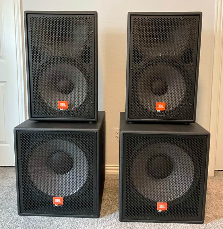 JBL MPro MP418S (18