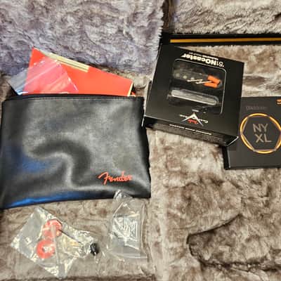 Fender American Professional Telecaster with Maple Fretboard Left-Handed 2017 - 2019 Black image 5