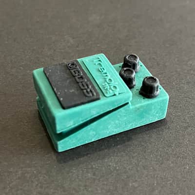 RARE 1990’s Boss … MINI … TR-2 … PENCIL ERASER … PROMO item (New Old Stock) image 6