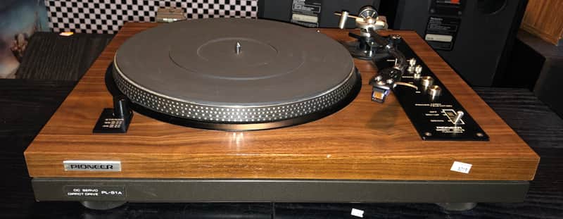 Pioneer PL 514 turntable , a classic Photo #4090228 - UK Audio Mart