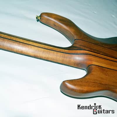 Peavey 1990s Unity Dyna Bass  ALL KOA image 13