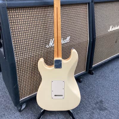 Fender Strat Plus with Rosewood Fretboard 1989 - Vintage White image 5