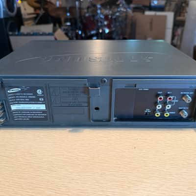 Samsung VR8608 VHS VCR 4 Head Hi-Fi Stereo Tested w/ Remote Fully Working DA image 7