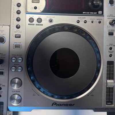 Pioneer CDJ-850 2011 - Chrome/Silver image 3