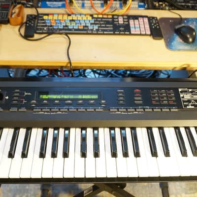 Roland D-50 61-Key Linear Synthesizer 1987 - 1992 - Black