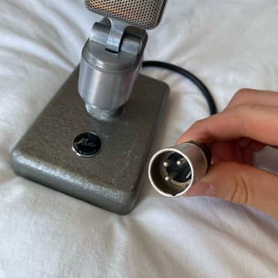 *RARE* Early '60s Vintage Reslo RBL-WS 'Beatles' Ribbon Microphone with Adapter and Stand image 5