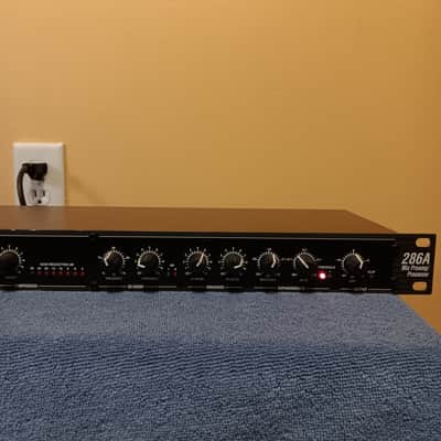 dbx 286A Mic Preamp / Processor 2000s - Black image 3