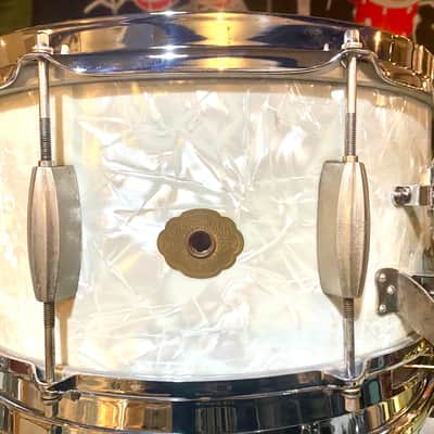 Slingerland Gene Krupa Radio King 6.5x14"  8-Lug 3-Ply Maple Shell Snare Drum 3-Pt Strainer 1940s White Marine Pearl image 1