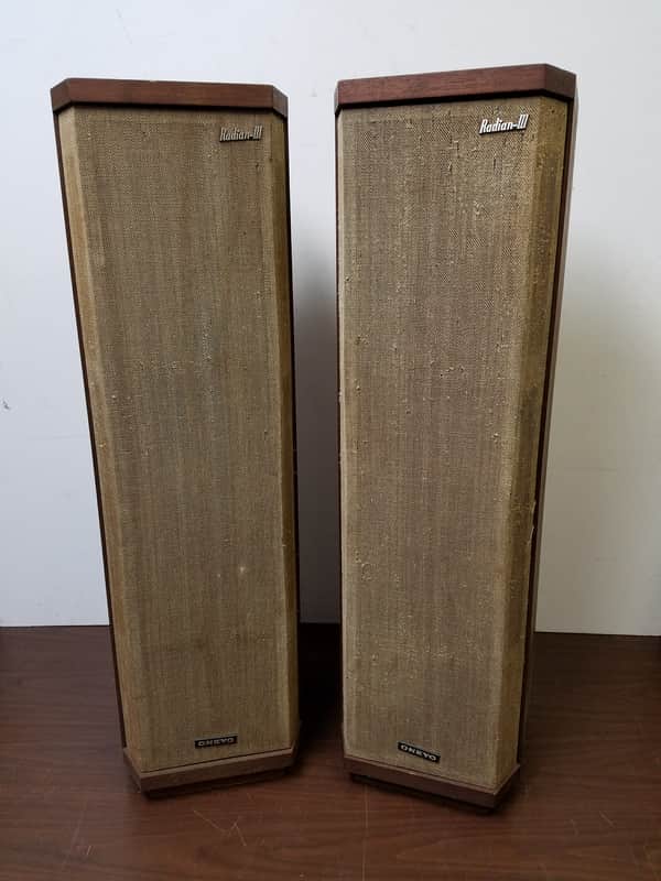 ヴィンテージONKYO Radian III スピーカー ペア 本体 Vintage Onkyo Radian III Tower Stereo Speakers (Pair) | Reverb