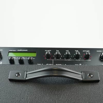 Peavey Vypyr X3 100-Watt 1x12" Digital Modeling Guitar Combo 2021 - Present - Black image 2
